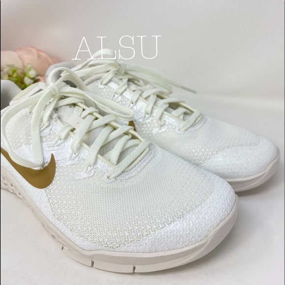 NWT Nike Metcon 4 CHMP Sail Metallic W AUTHENTIC - Picture 7 of 7